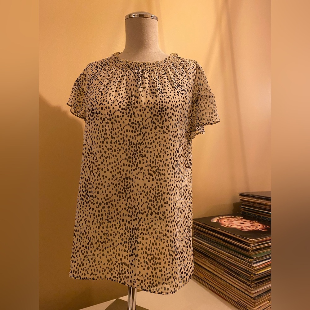 ❤️ Express black&Ivory top blouse with Black Spot Print sheer size small women’s